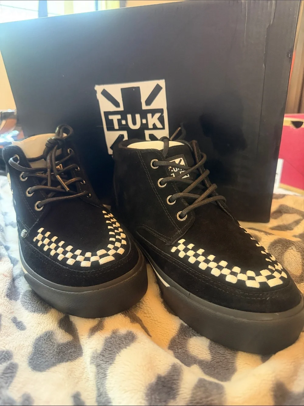 T.U.K. Pirate Creeper Sneakers Black Suede Skull Women’s 9 Men’s 7 A3155